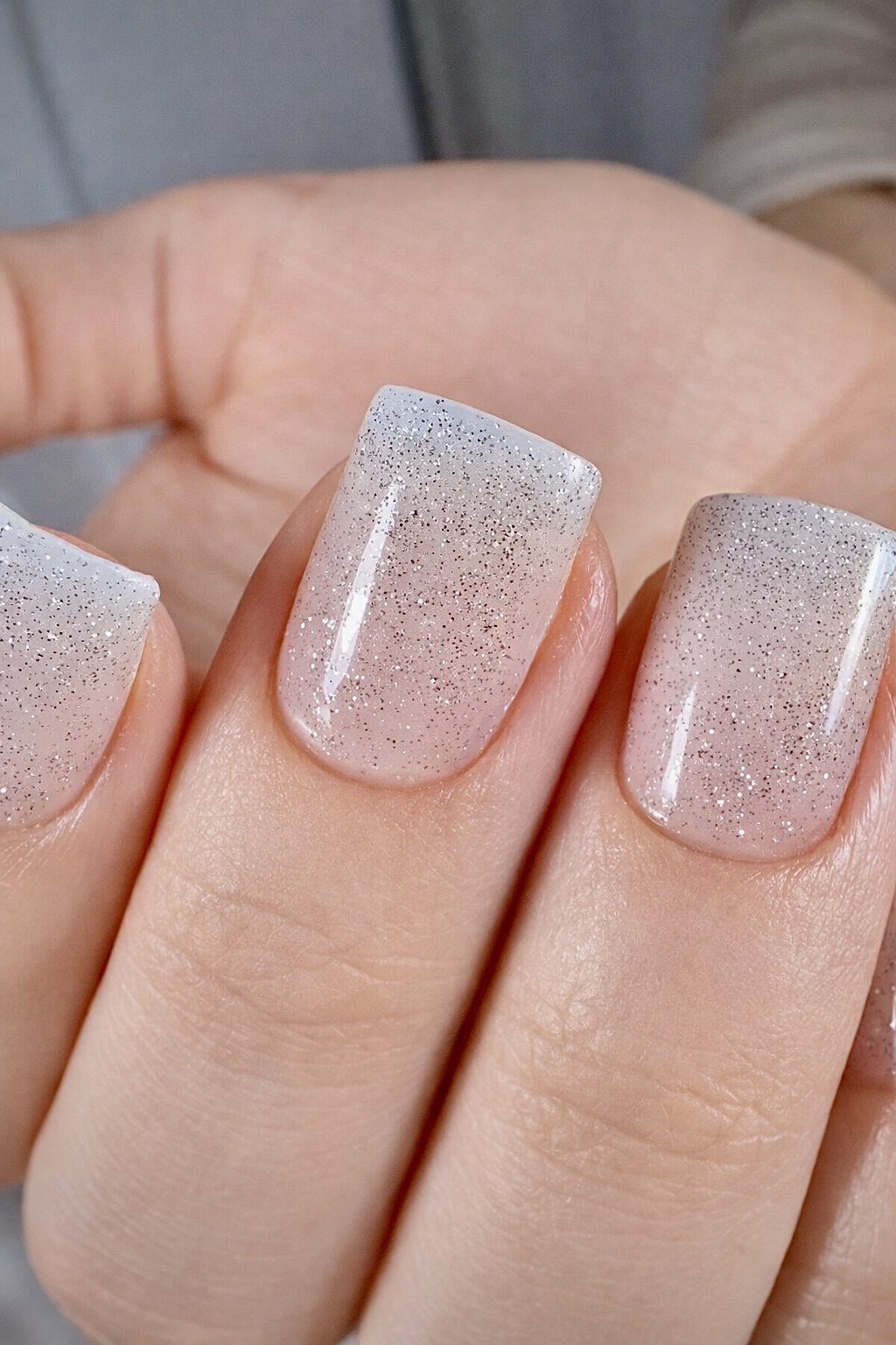 Маникюр Арины — пример 2